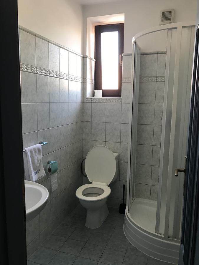 Penzion Parkur Hrobice Bagian luar foto